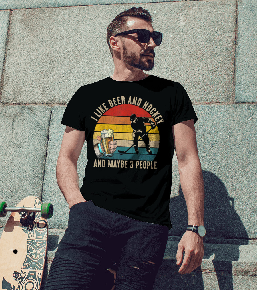 I Like Beer And Hockey And Maybe 3 People Vintage Retro T-Shirt