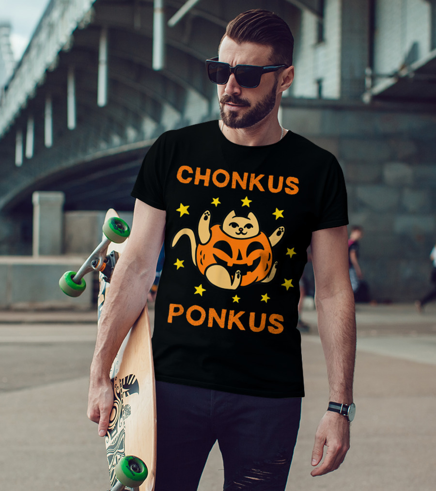 Chonkus Ponkus Funny Halloween Pumpkin Chubby Cat With Stars T-Shirt