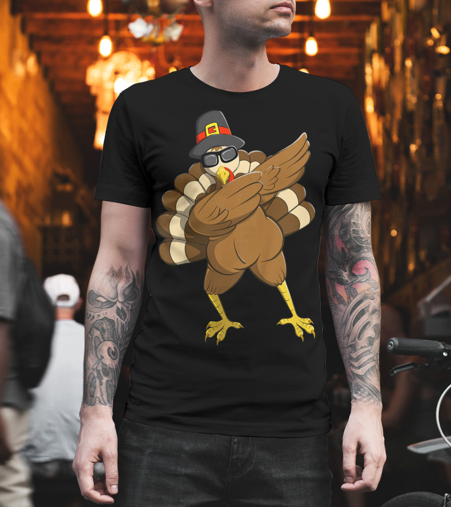 Happy Thanksgiving Day Family Funny Dab Turkey with Pilgrim Hat T-Shirt
