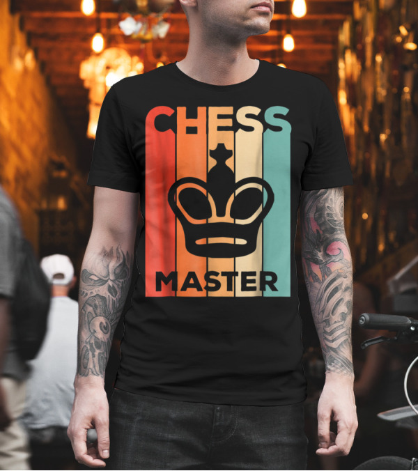 Chess Master Retro Style King Crown Icon Color Stripes T-Shirt Chess Master Retro Style King Crown Icon Color Stripes T-Shirt