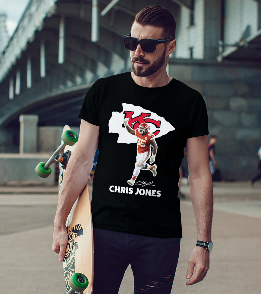Chris Jones KC Chiefs Player 95 Signature T-Shirt