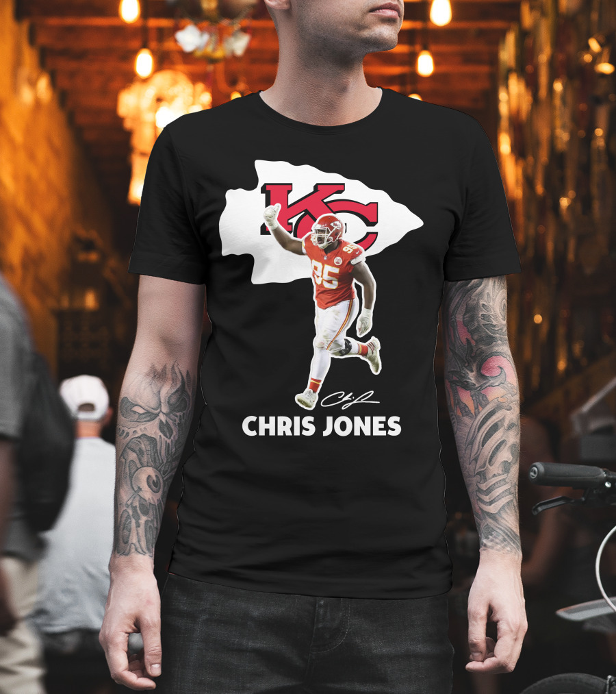 Chris Jones KC Chiefs Player 95 Signature T-Shirt