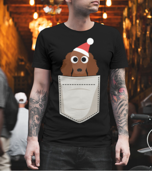 Irish Setter Santa with Christmas Hat in Pocket T-Shirt Irish Setter Santa with Christmas Hat in Pocket T-Shirt