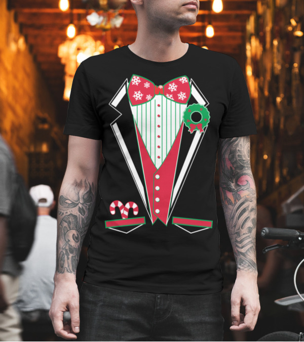 Merry Christmas Tuxedo Green Snowflake Bowtie Candy Cane Wreath T-Shirt Merry Christmas Tuxedo Green Snowflake Bowtie Candy Cane Wreath T-Shirt