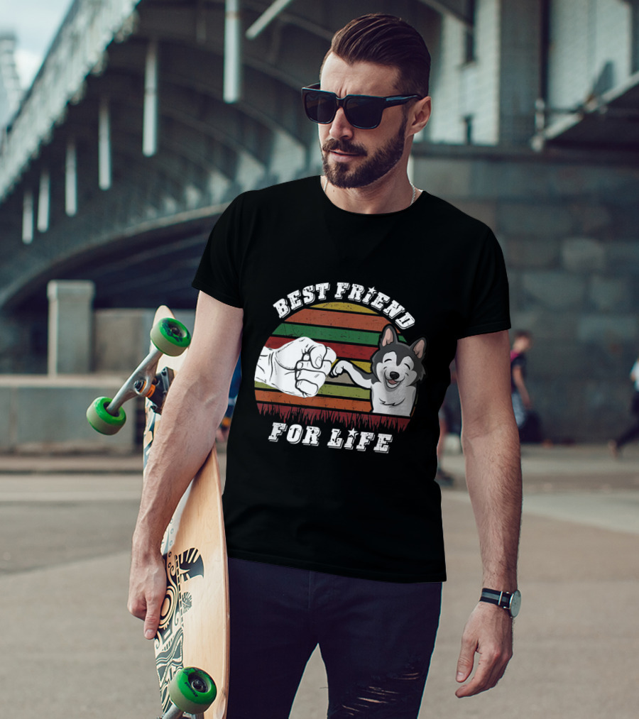 Best Friend For Life Vintage Husky Dog Fist Bump Retro Stripes T-Shirt