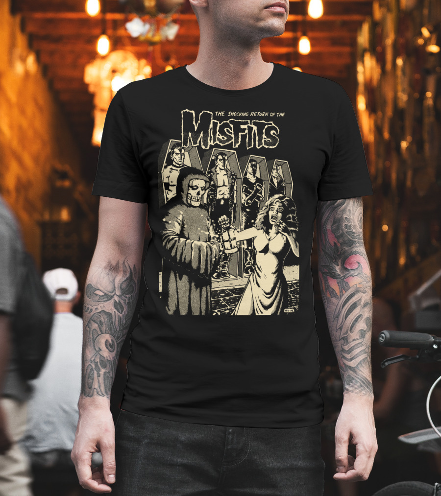 The Shocking Return Of The Misfits Coffin Horror Scene T-Shirt