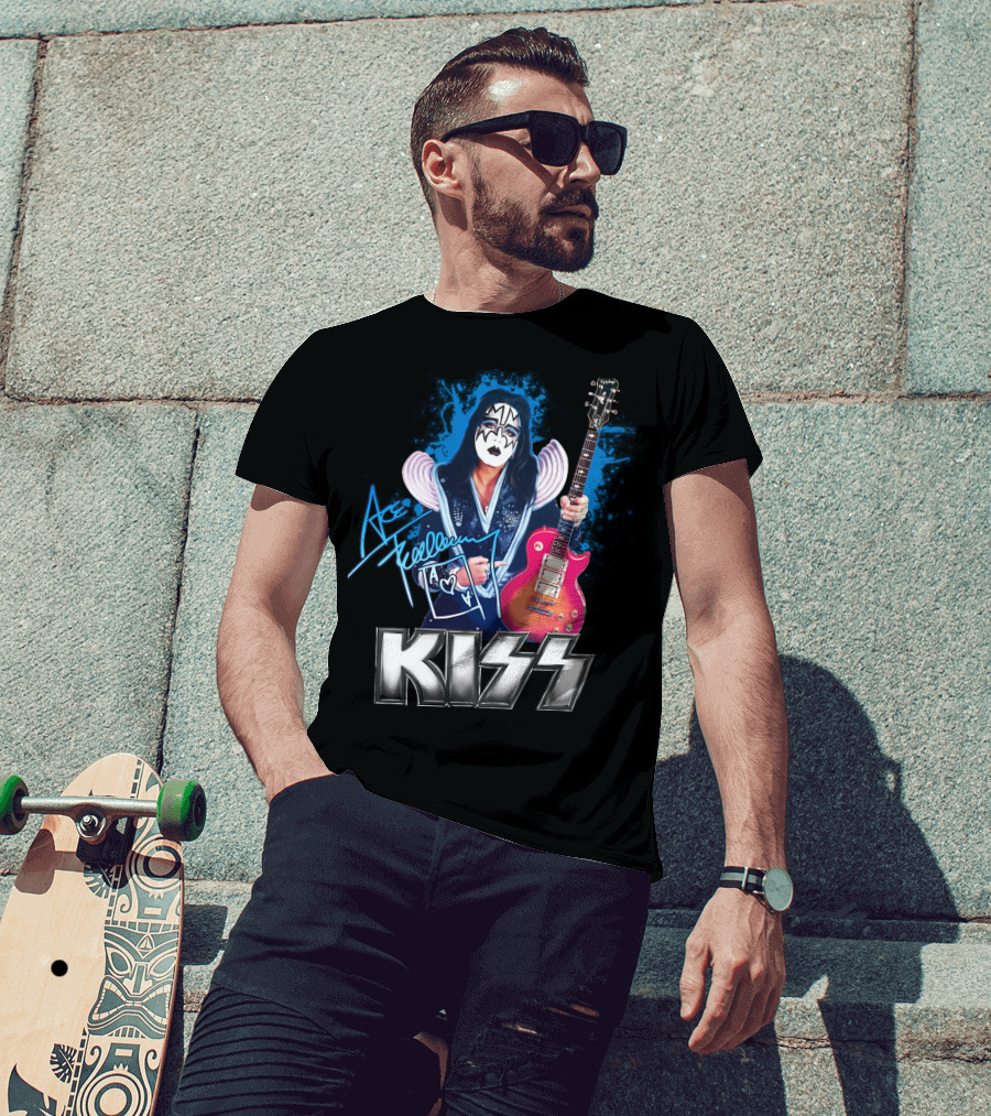 Kiss Ace Frehley Signature Graphic Guitar Art T-Shirt