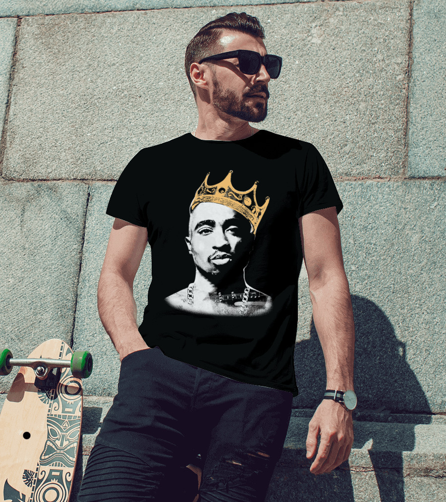 King Tupac Shakur Wearing Crown Tpsk T-Shirt