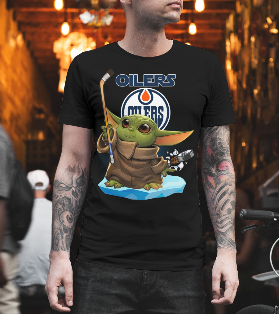 Oilers Baby Yoda Holding Hockey Stick And Puck On Ice T-Shirt