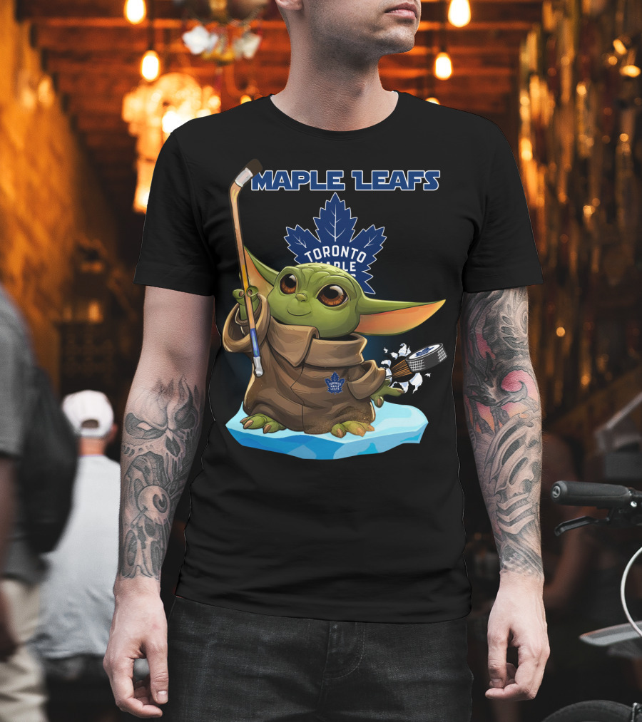 Toronto Maple Leafs Baby Yoda Hockey NHL Star Wars Crossover T-Shirt