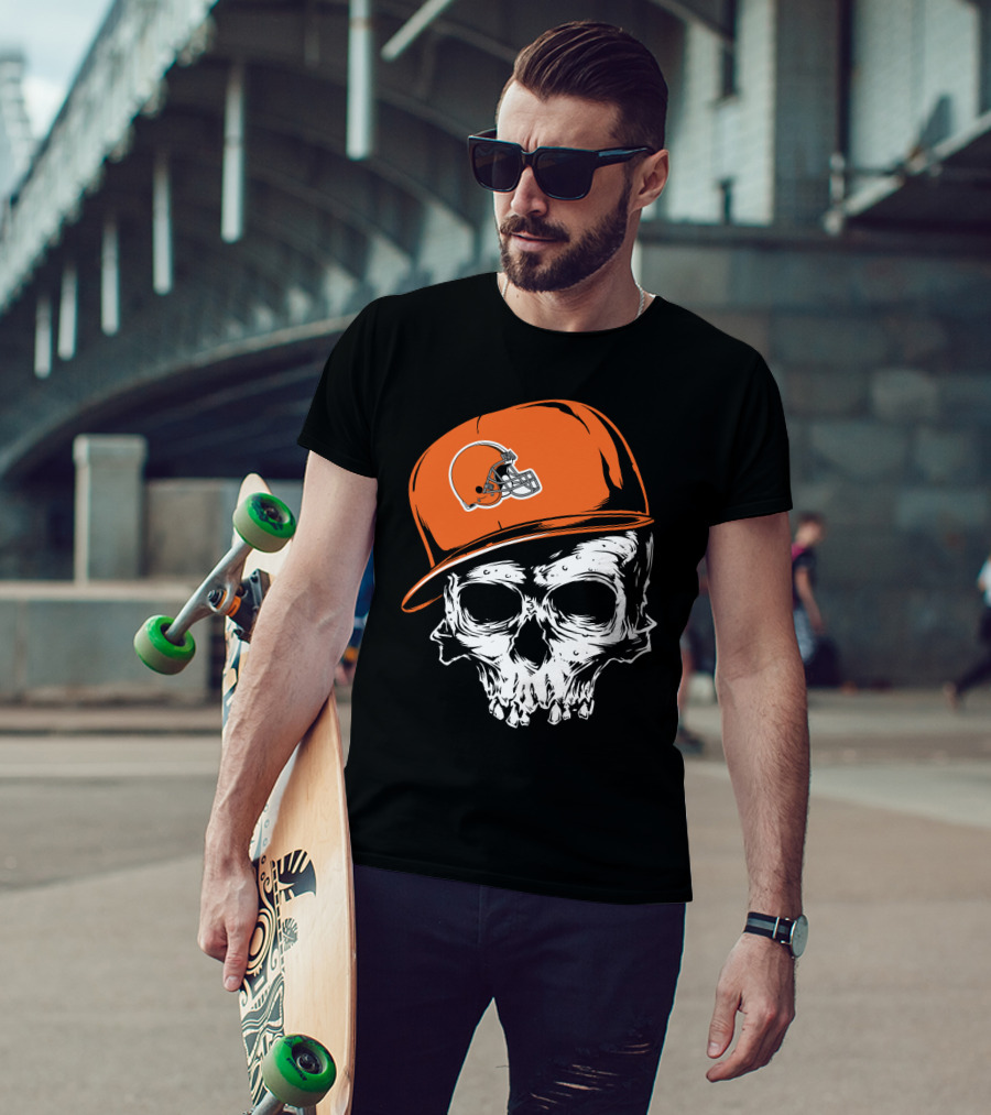 Cleveland Browns Skull With Helmet Cap T-Shirt