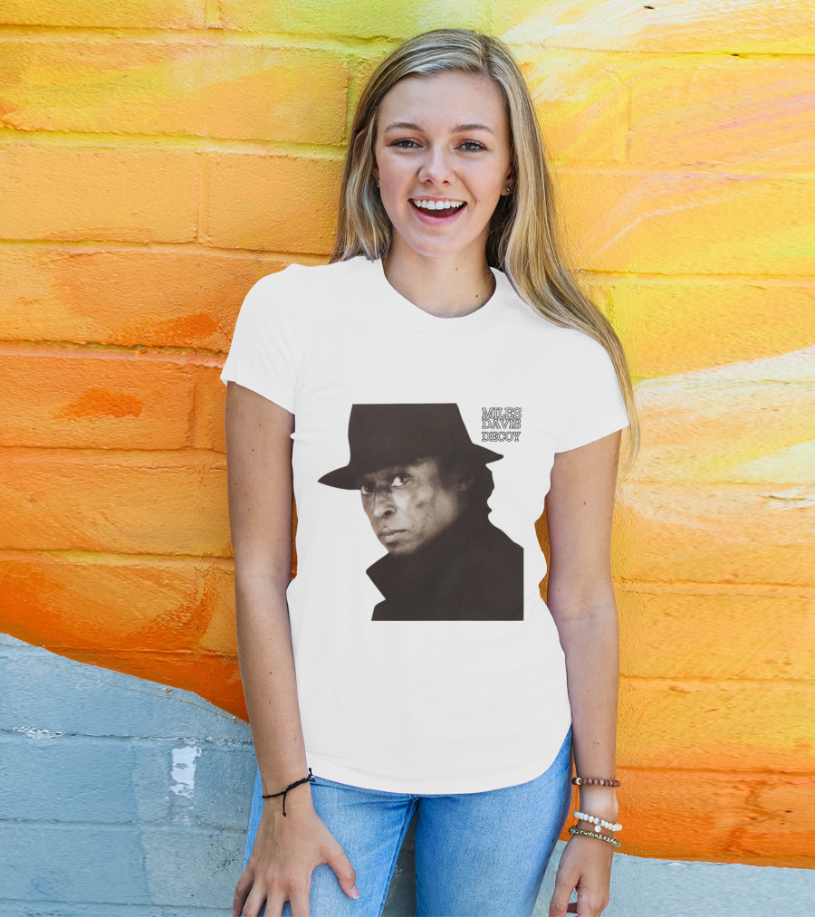 Miles Davis Decoy Portrait Mdv-Ms T-Shirt