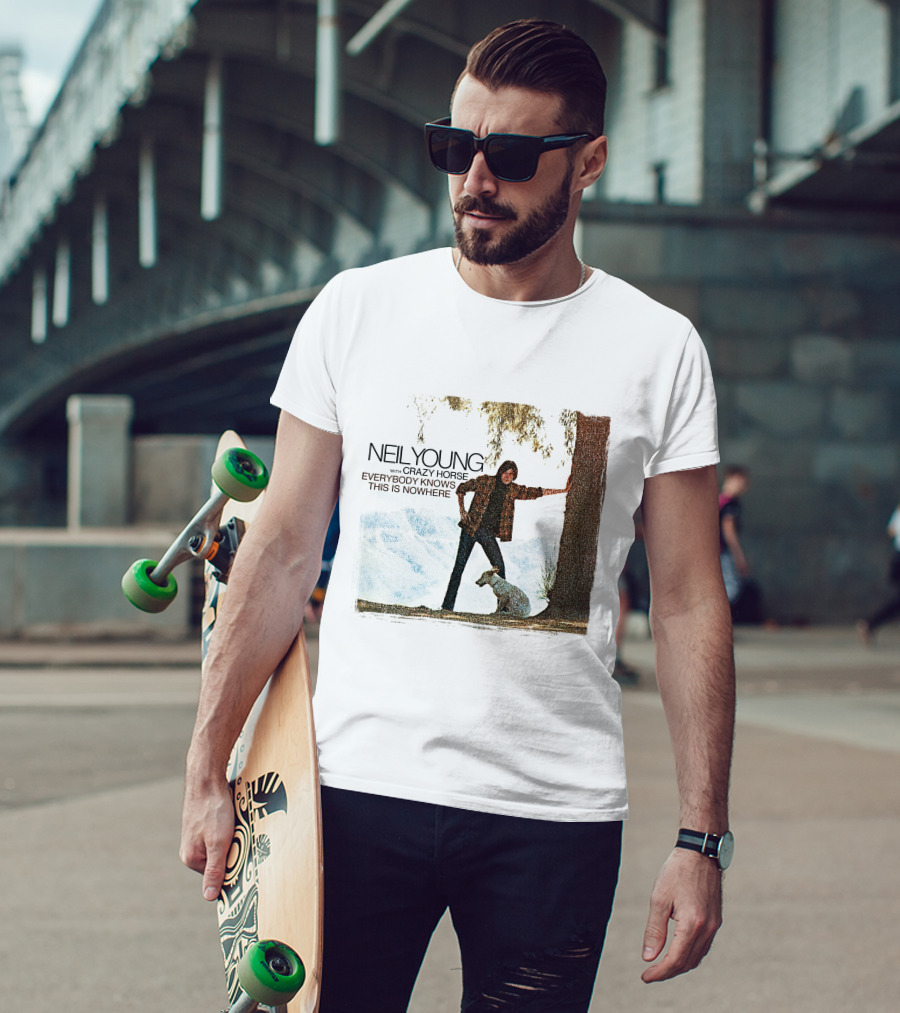 Neil Young With Crazy Horse Everybody Knows This Is Nowhere T-Shirt