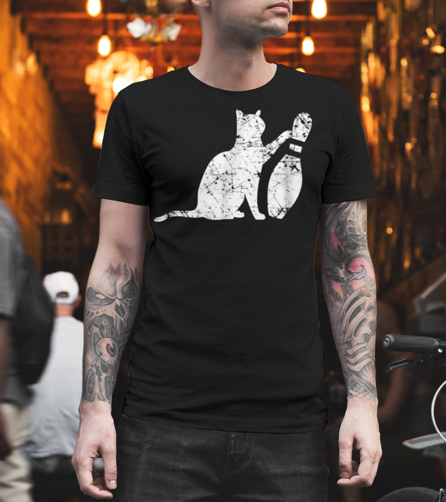 Ornery Alley Cat Tipping Bowling Pin Vintage T-Shirt