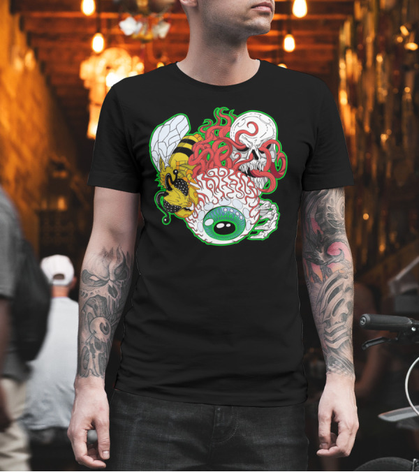 Eye of Cthulhu Skull Bee Tentacles T-Shirt Eye of Cthulhu Skull Bee Tentacles T-Shirt
