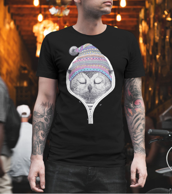 Owl in Colorful Knit T-Shirt Owl in Colorful Knit T-Shirt