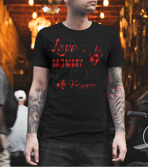 The Love Between A Mommy And Son Is Forever Handprint Heartbeat Plaid T-Shirt The Love Between A Mommy And Son Is Forever Handprint Heartbeat Plaid T-Shirt