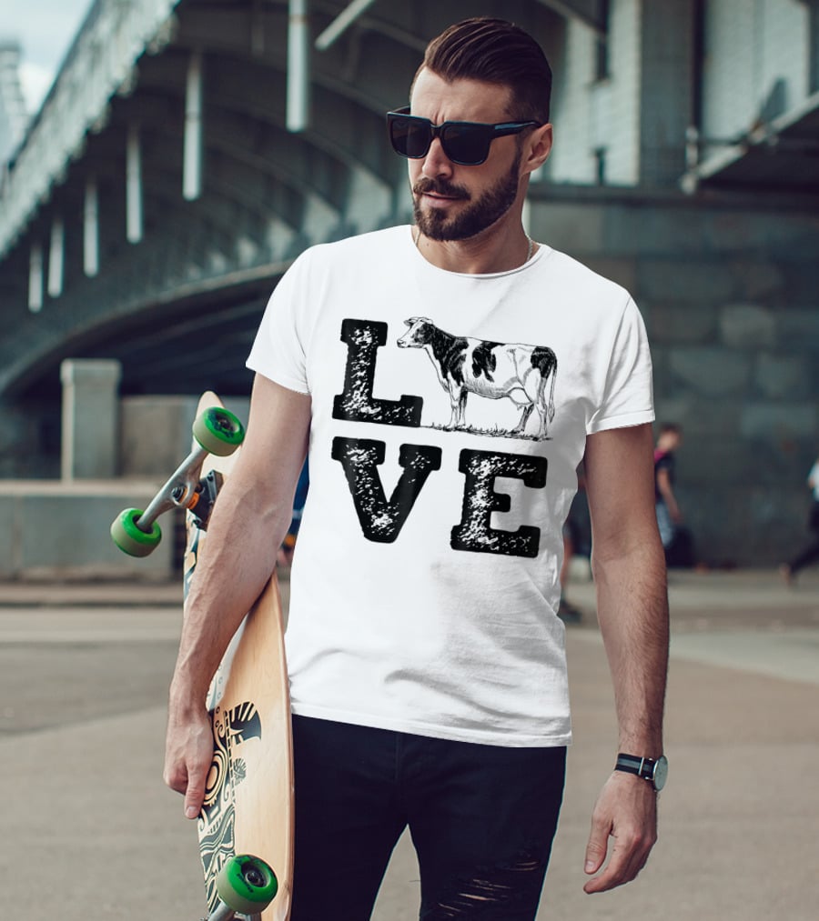 LOVE Cows Cow Lovers Farm Girls Women Farmer T-Shirt