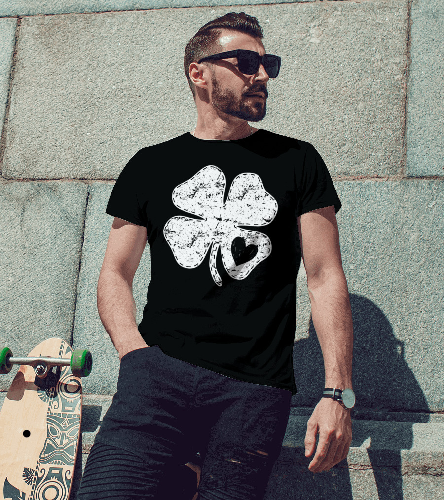 I Love Shamrock Heart St Patricks Day Four Leaf Clover Rustic Charm T-Shirt