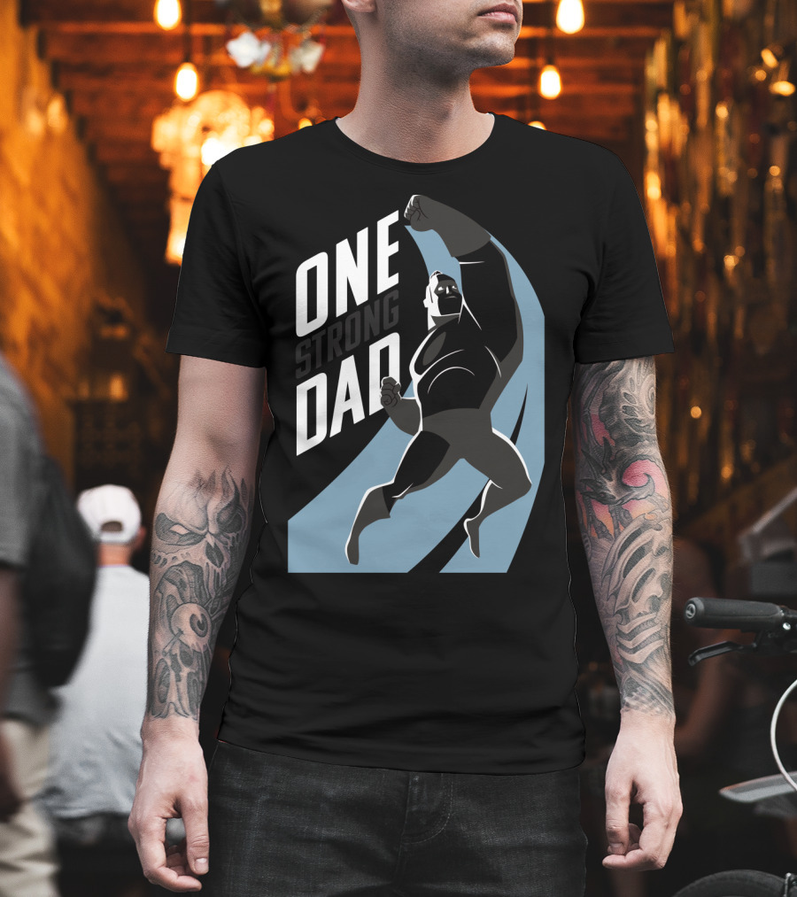 Disney Pixar Incredibles 2 One Strong Dad Iconic Heroic Pose T-Shirt