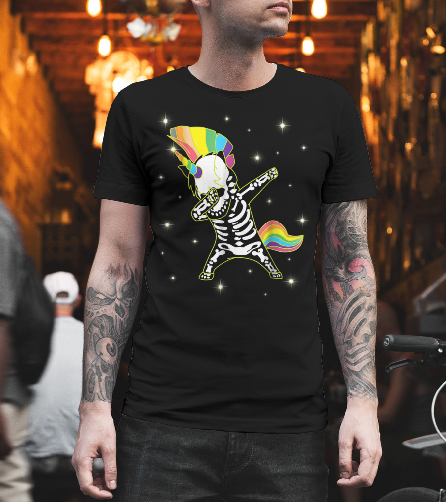 Dabbing Unicorn Skeleton Dad Hip Hop Xray Rainbow Mane Tail Starry Background T-Shirt