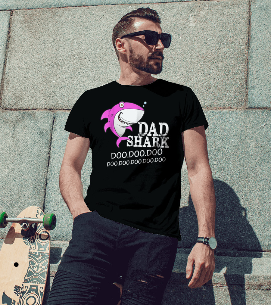 Dad Shark Doo Doo Doo Halloween Christmas Family Shark T-Shirt