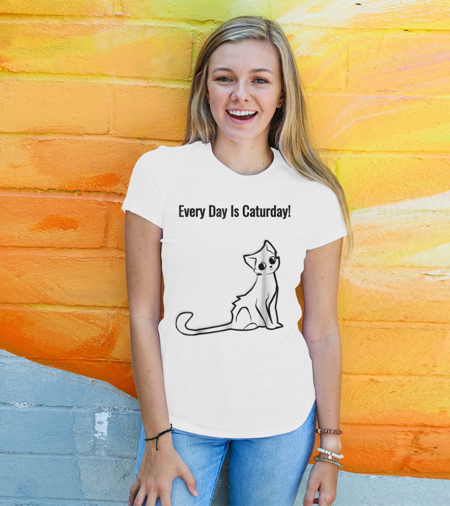 Every Day Is Caturday Cat Lover Cat Mom Dad T-Shirt