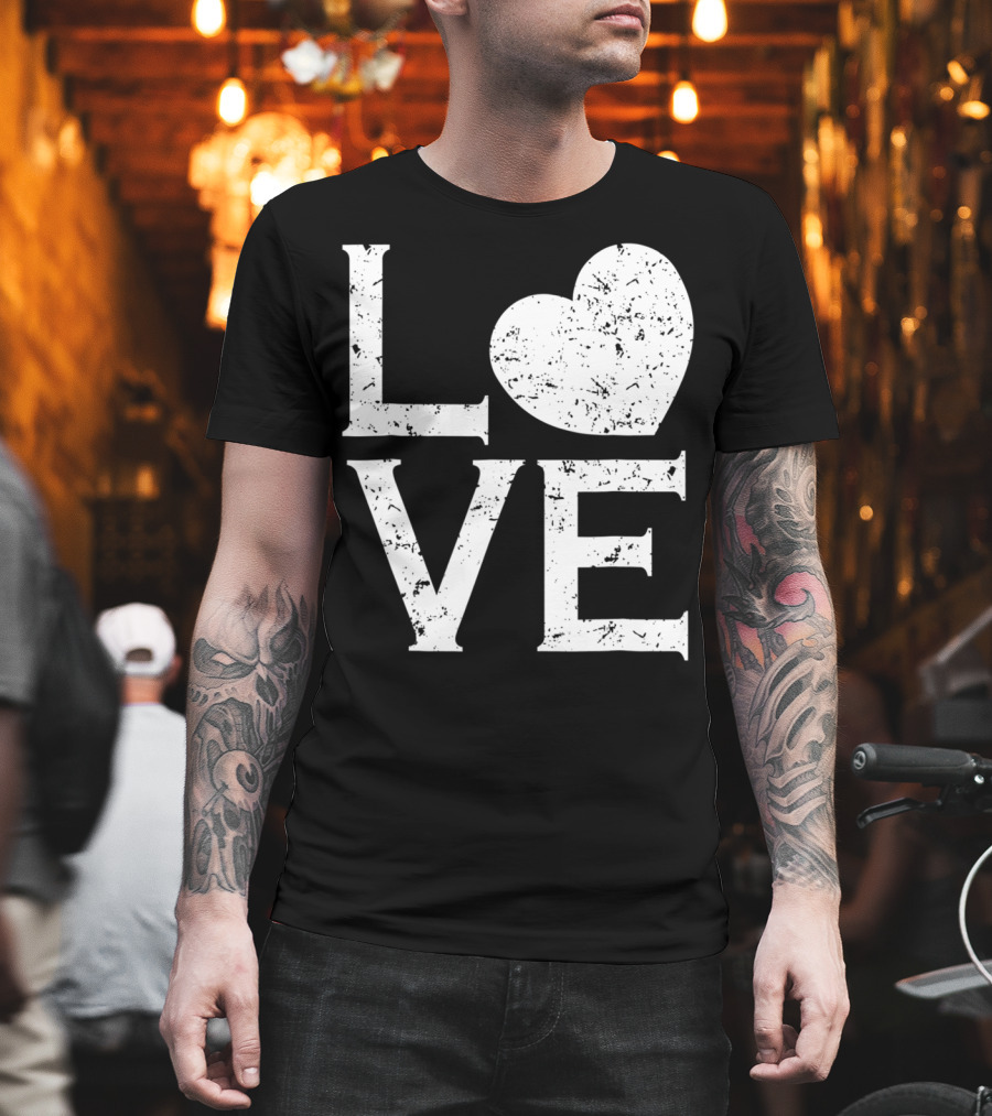 Love Heart Baseball Sports Vintage T-Shirt