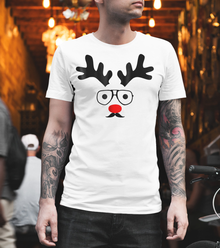 Dad Deer with Glasses and Red Nose Christmas New Year T-Shirt