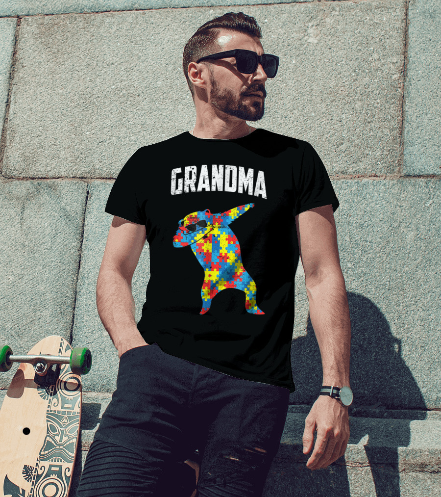 Autism Grandma Bear Dabbing Puzzle Glasses T-Shirt