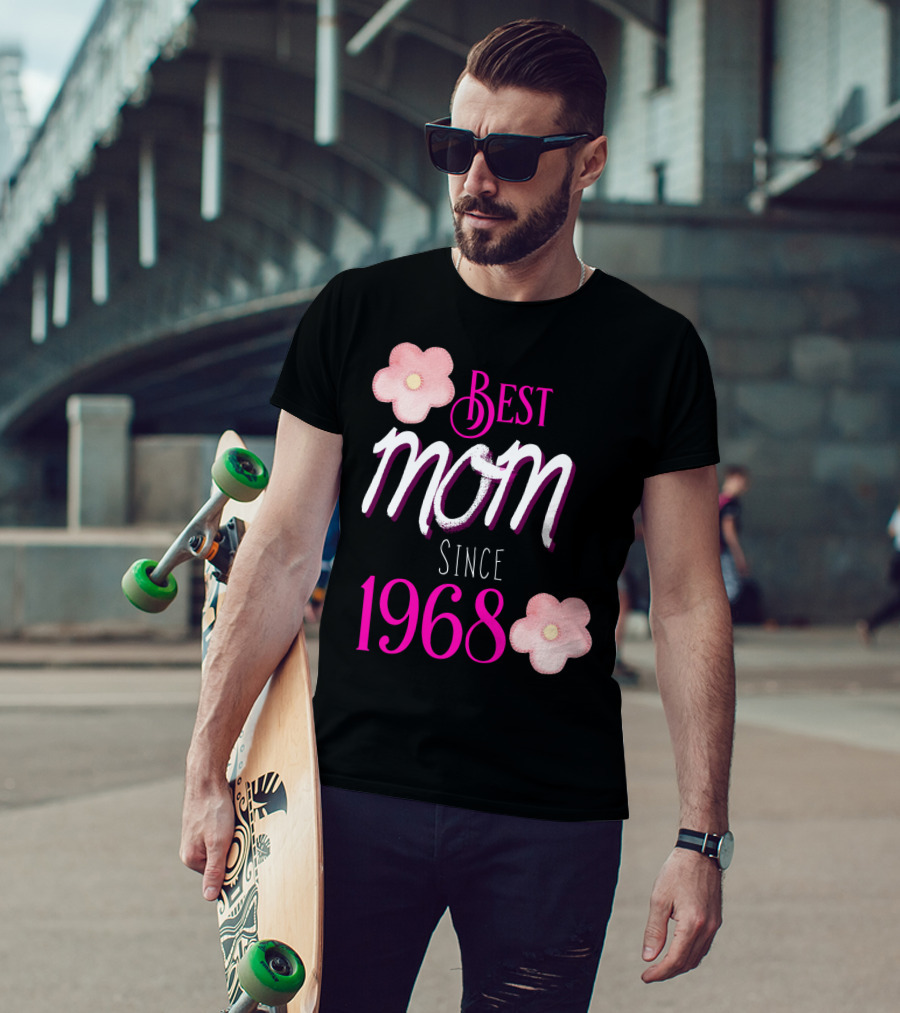 Best Mom Since 1968 Momiversary Flowers Mother's Day T-Shirt