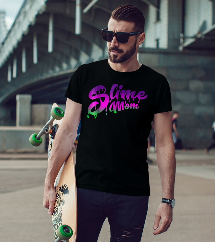 Slime Mom Fun Slime For Mothers In Dripping Pink Green Text T-Shirt