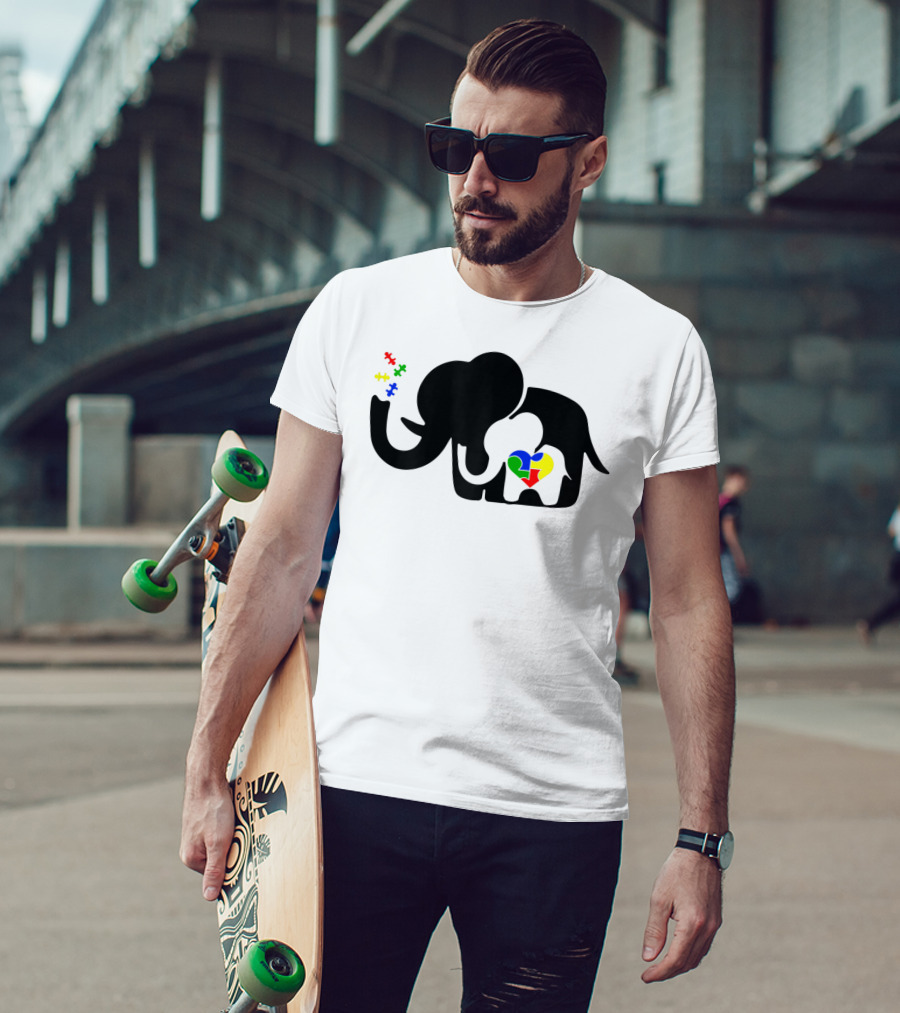 Autism Awareness Elephant With Puzzle Heart And Baby Elephant For Autism Mom T-Shirt
