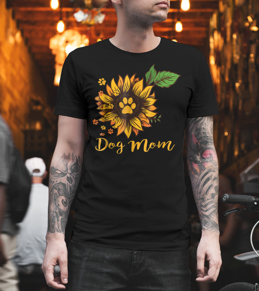Dog Mom Sunflower Paw Print Cute Dog Mom T-Shirt