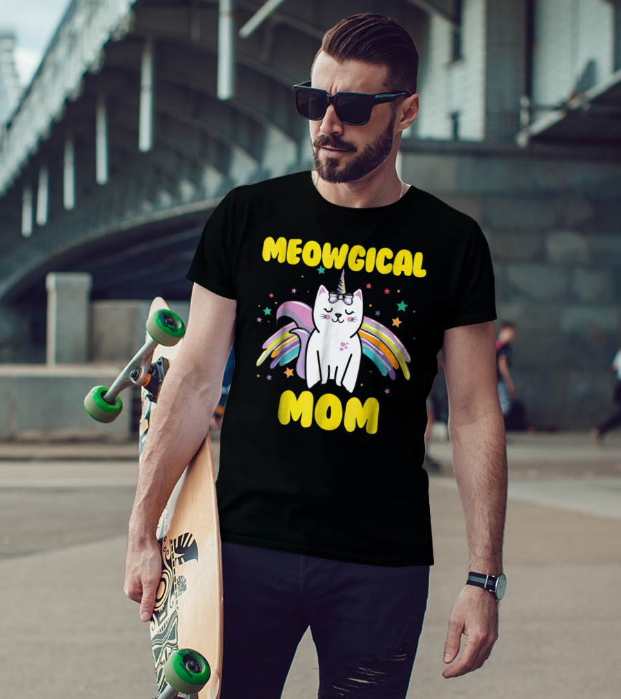Meowgical Mom Magical Kitty Cat Unicorn Stars And Rainbow Wings T-Shirt