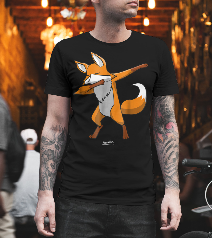 Dabbing Fox Dab Red Fox Animal Fox Mom Funny Fox Lover TeeHive T-Shirt