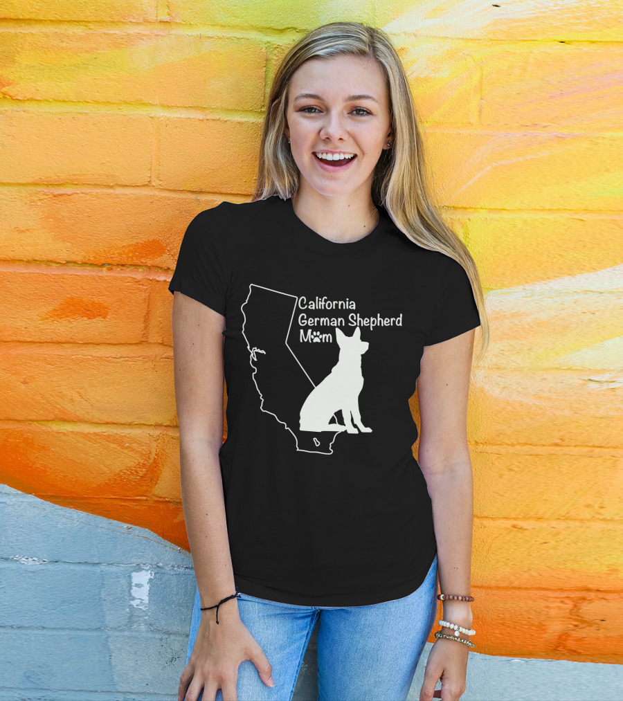 California German Shepherd Mom T-Shirt