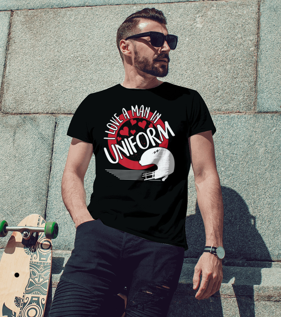 I Love A Man In Uniform Football Player Helmet Hearts Mom35 T-Shirt