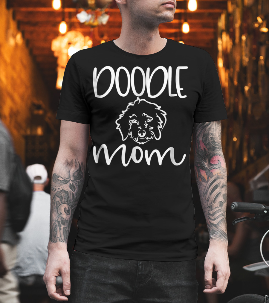 Doodle Mom Golden Dog GoldenDoodle Mom T-Shirt