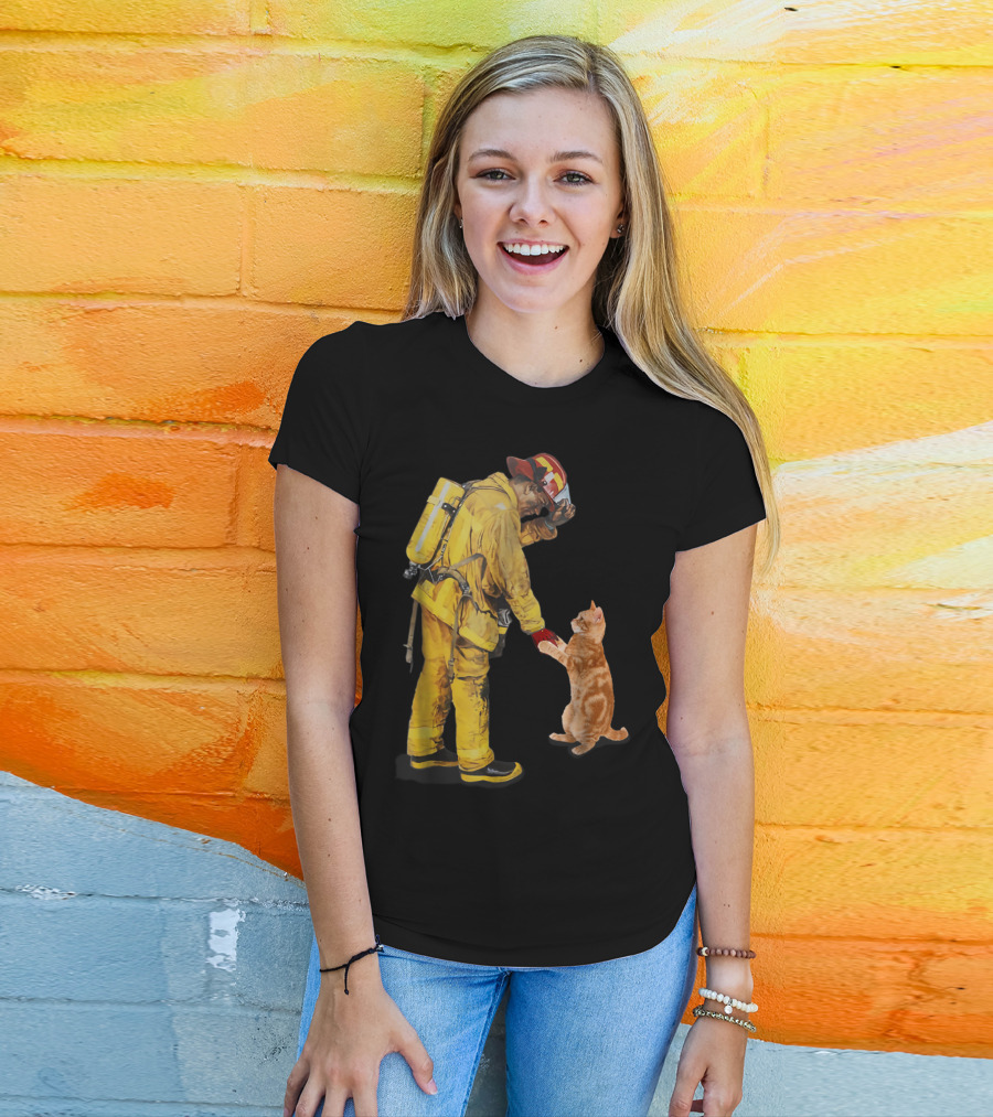 Cats Shaking Hands With Firefighter Mom T-Shirt