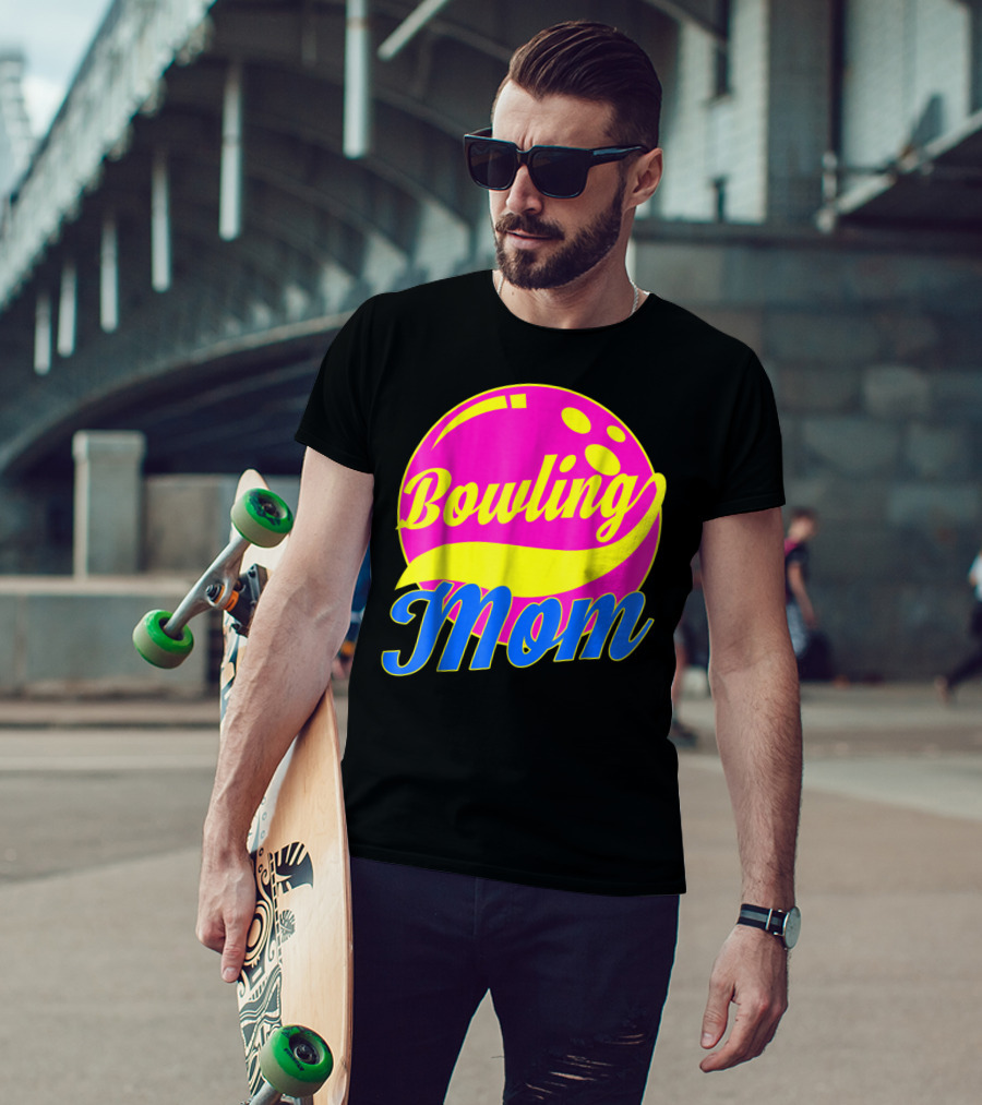 Bowling Mom Bowler League Pink Yellow Bowling Ball T-Shirt