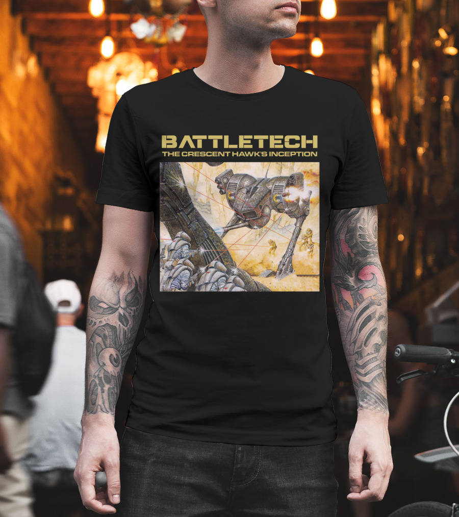 BATTLETECH The Crescent Hawk's Inception Mech Battle Scene T-Shirt
