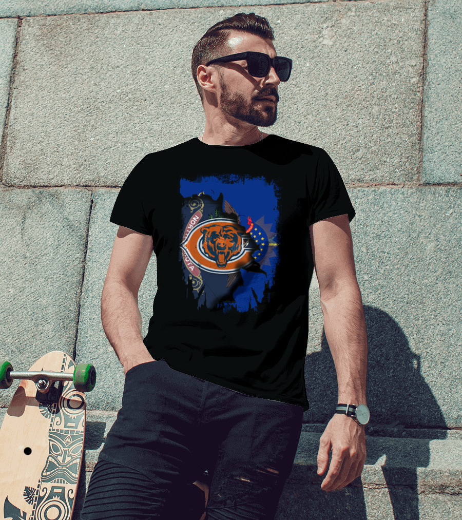 North Dakota Flag With Chicago Bears Logo Fusion T-Shirt