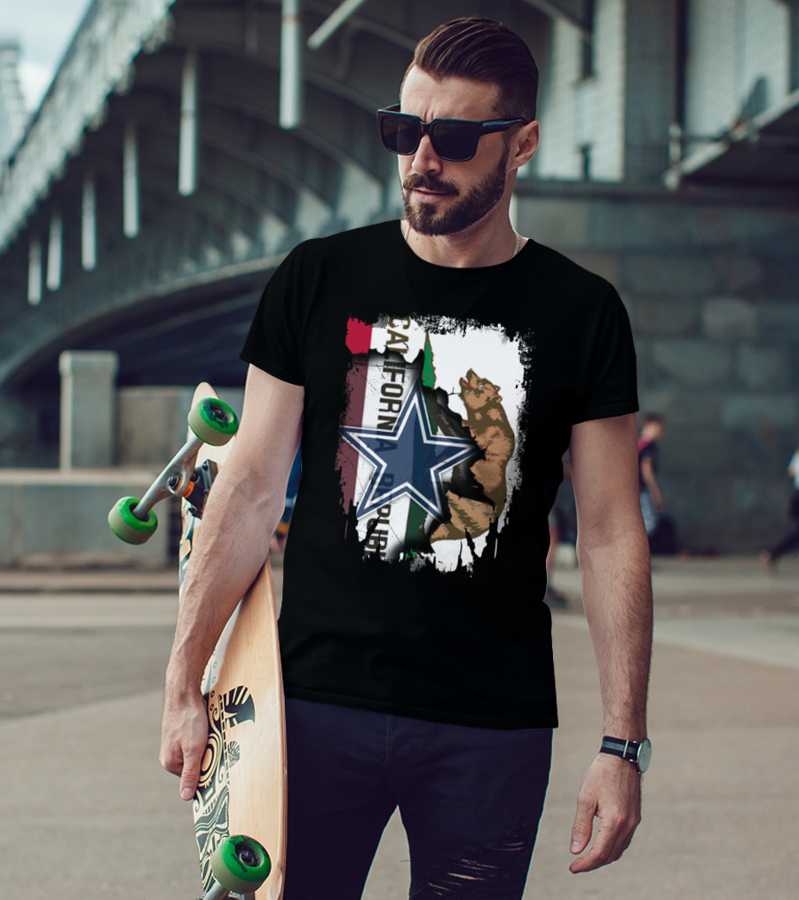 California Republic With Dallas Cowboys Star And Bear T-Shirt