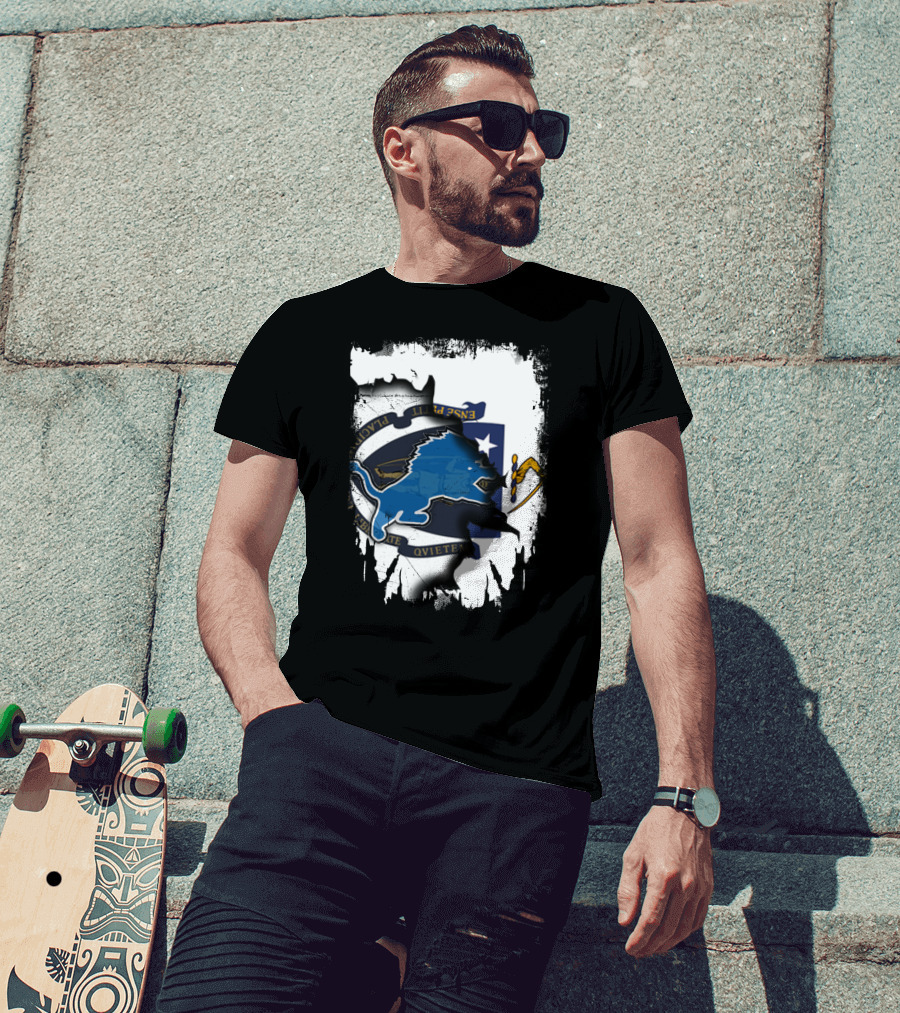 Detroit Lions And Massachusetts Flag United T-Shirt