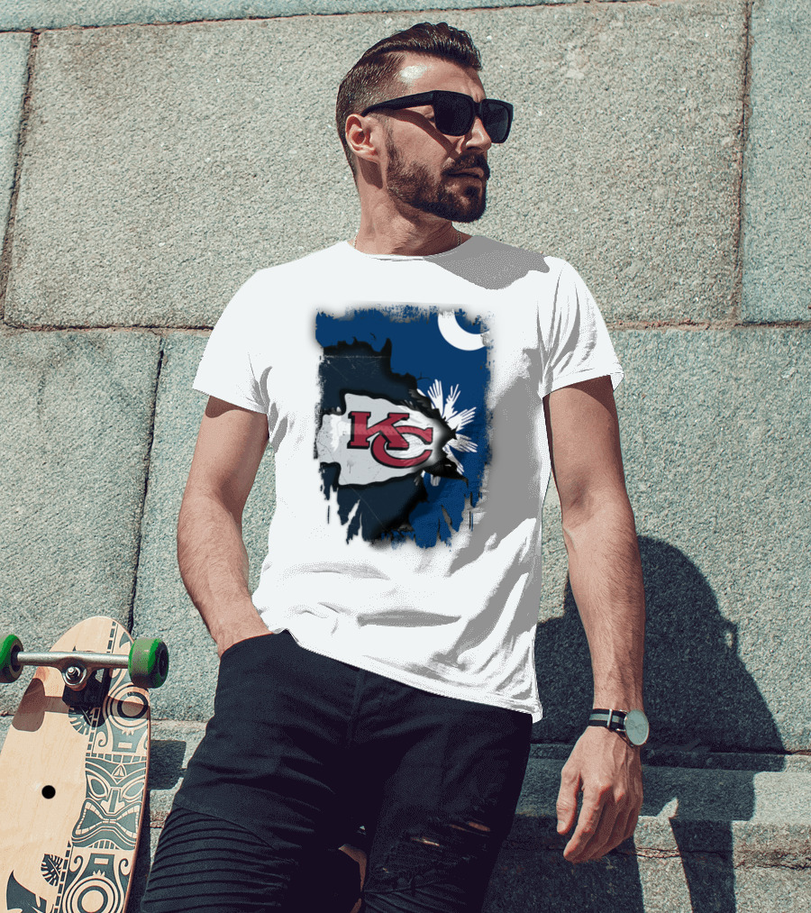 KC Chiefs Meet South Carolina Flag United T-Shirt