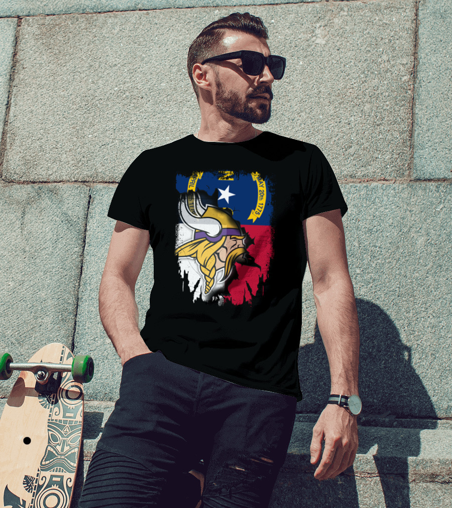 North Carolina Flag With Viking Head Logo April 12th 1776 May 20th 1775 T-Shirt