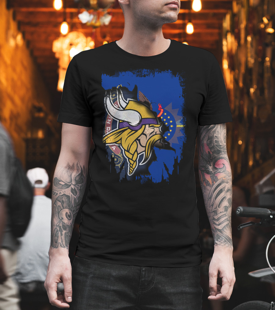 Vikings North Dakota Flag Fusion T-Shirt