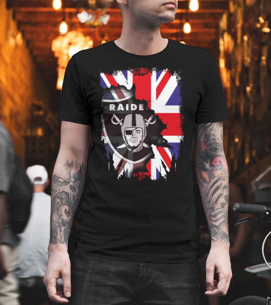 Raider Helmet With Union Jack Flag Fusion T-Shirt