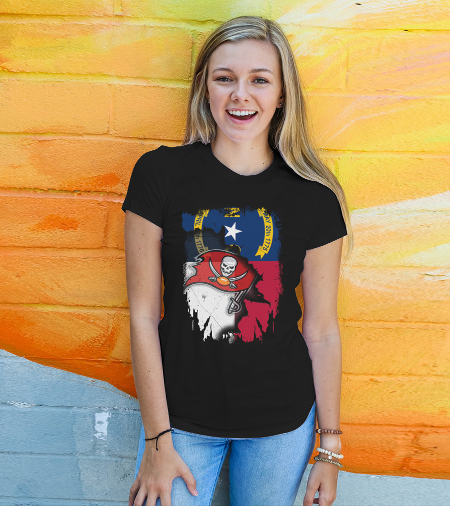 Together North Carolina With Buccaneers Flag And North Carolina Coat Of Arms April 1776 T-Shirt